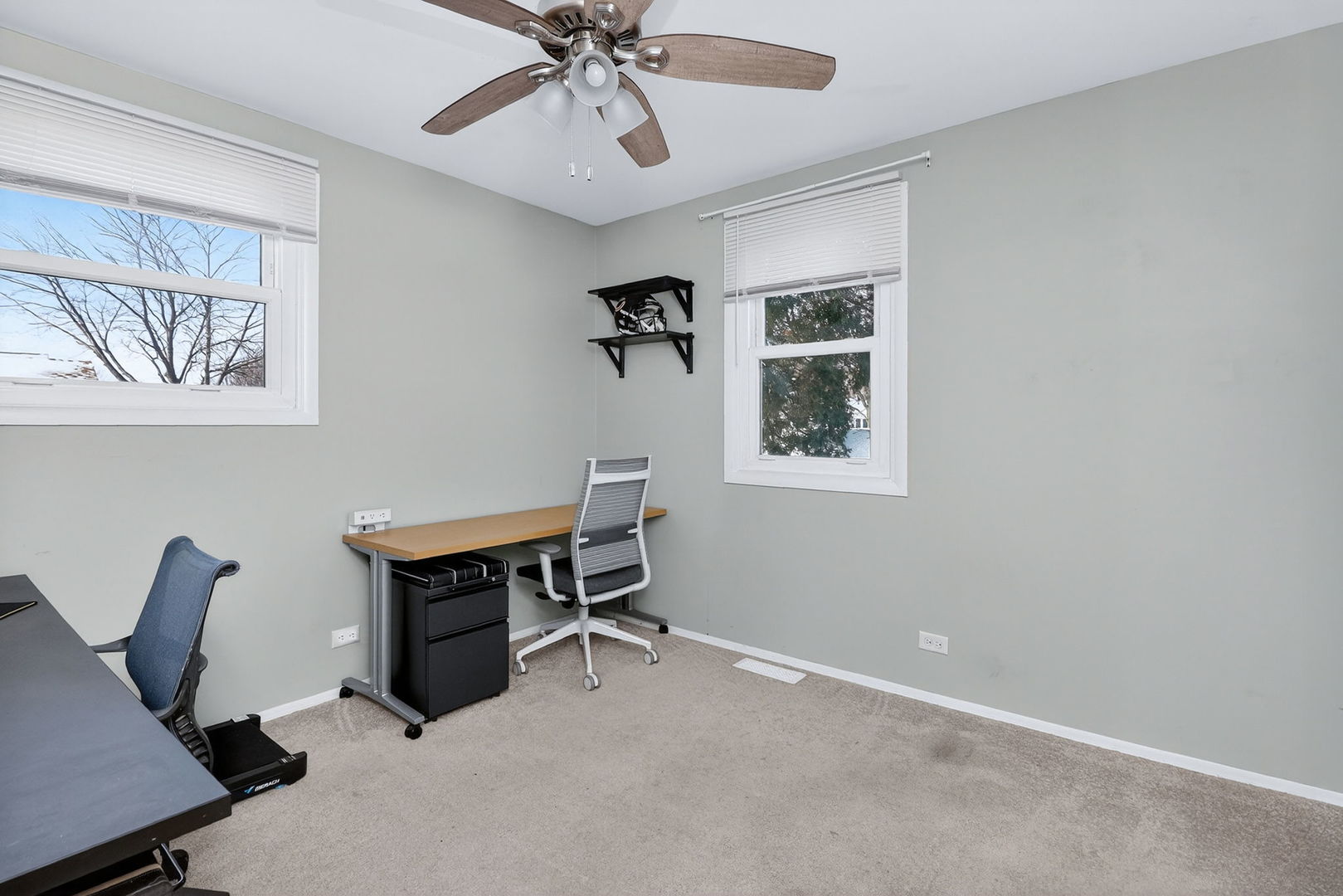 522 Apache Lane Carol Stream, IL 60188 - Photo 12 of 21