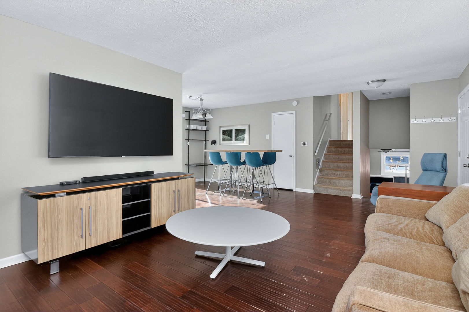 522 Apache Lane Carol Stream, IL 60188 - Photo 4 of 21