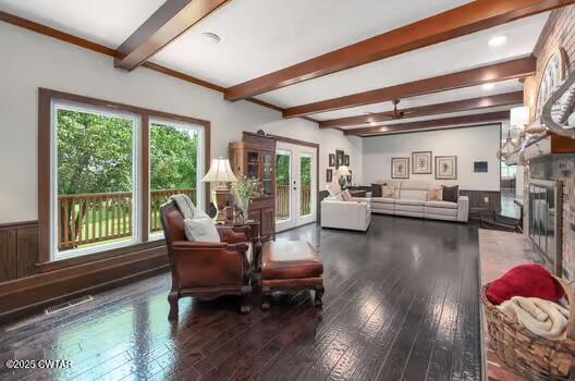 562 Old Jackson Road Henderson, TN 38340 - Photo 11 of 42 a living room with furniture and a wooden floor
