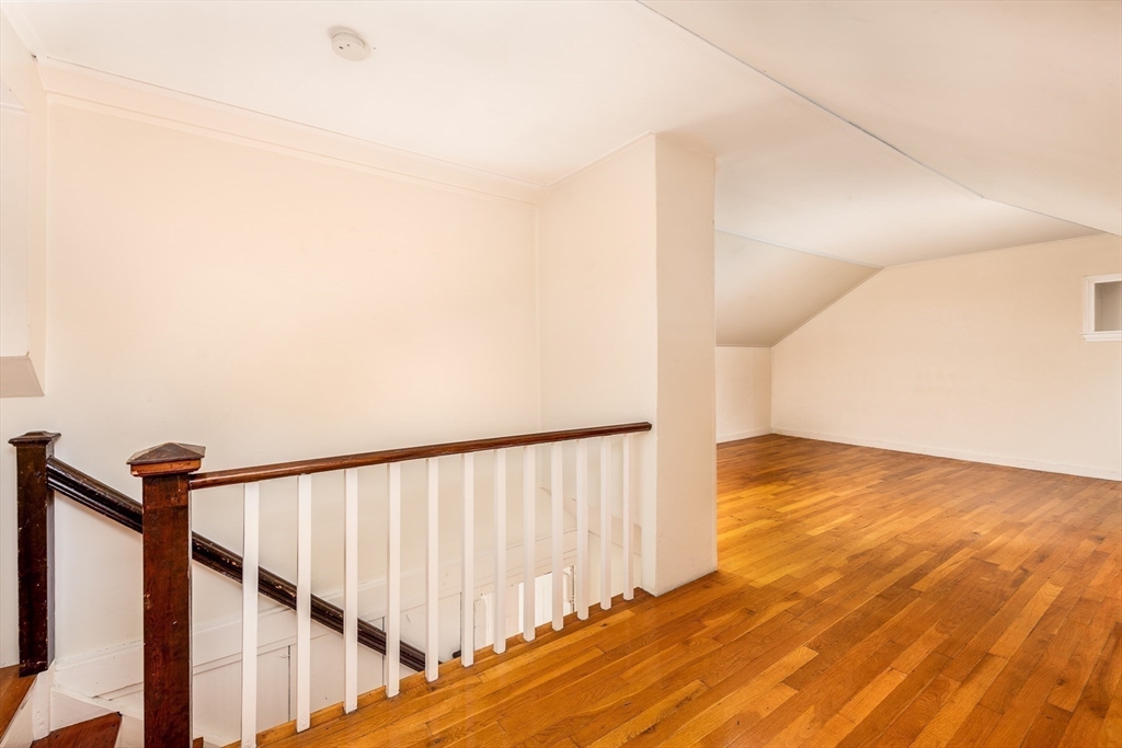 20 Darling Street, Unit NONE Marblehead, MA 01945 - Photo 20 of 23