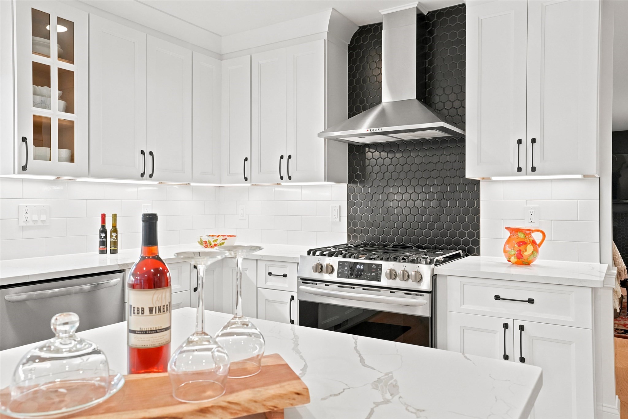 6 McDonald Road Wilmington, MA 01887 - Photo 12 of 41 Gallery Image 12