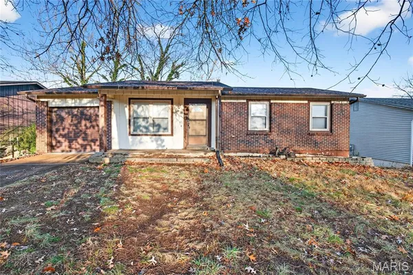 $199,900 | 2715 Creekwood Manor Lane, St. Louis, MO 63125