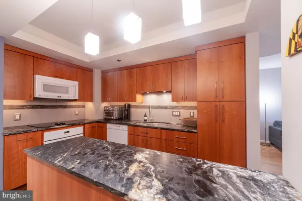 $2,700 | 960 Fell Street, Unit 603, Baltimore, MD 21231