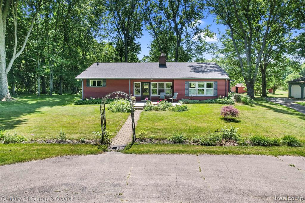 415 West Predmore Road Oakland, MI 48363 - Photo 29 of 32 Gallery Image 29