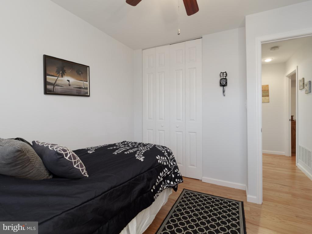 6008 Burnt Oak Road Baltimore, MD 21228 - Photo 23 of 30 Bedroom