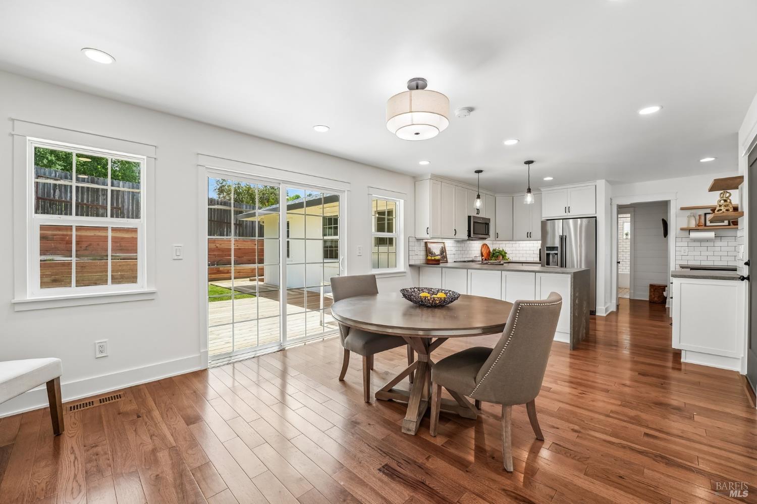 5430 Spain Avenue Santa Rosa, CA 95409 - Photo 16 of 32