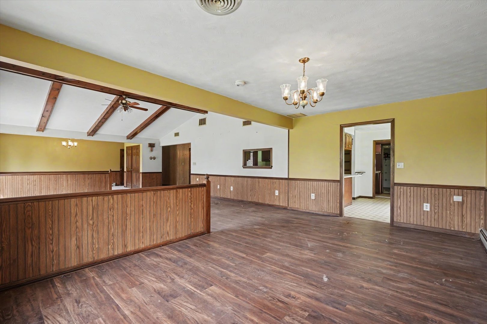 153 Lake Road Seymour, IL 61875 - Photo 14 of 37