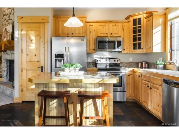 $630,000 | 31276 Stone Canyon Road, Unit 201, Evergreen, CO 80439