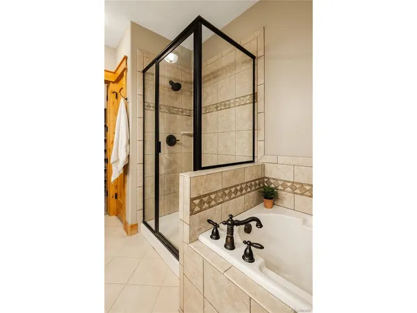 $630,000 | 31276 Stone Canyon Road, Unit 201, Evergreen, CO 80439