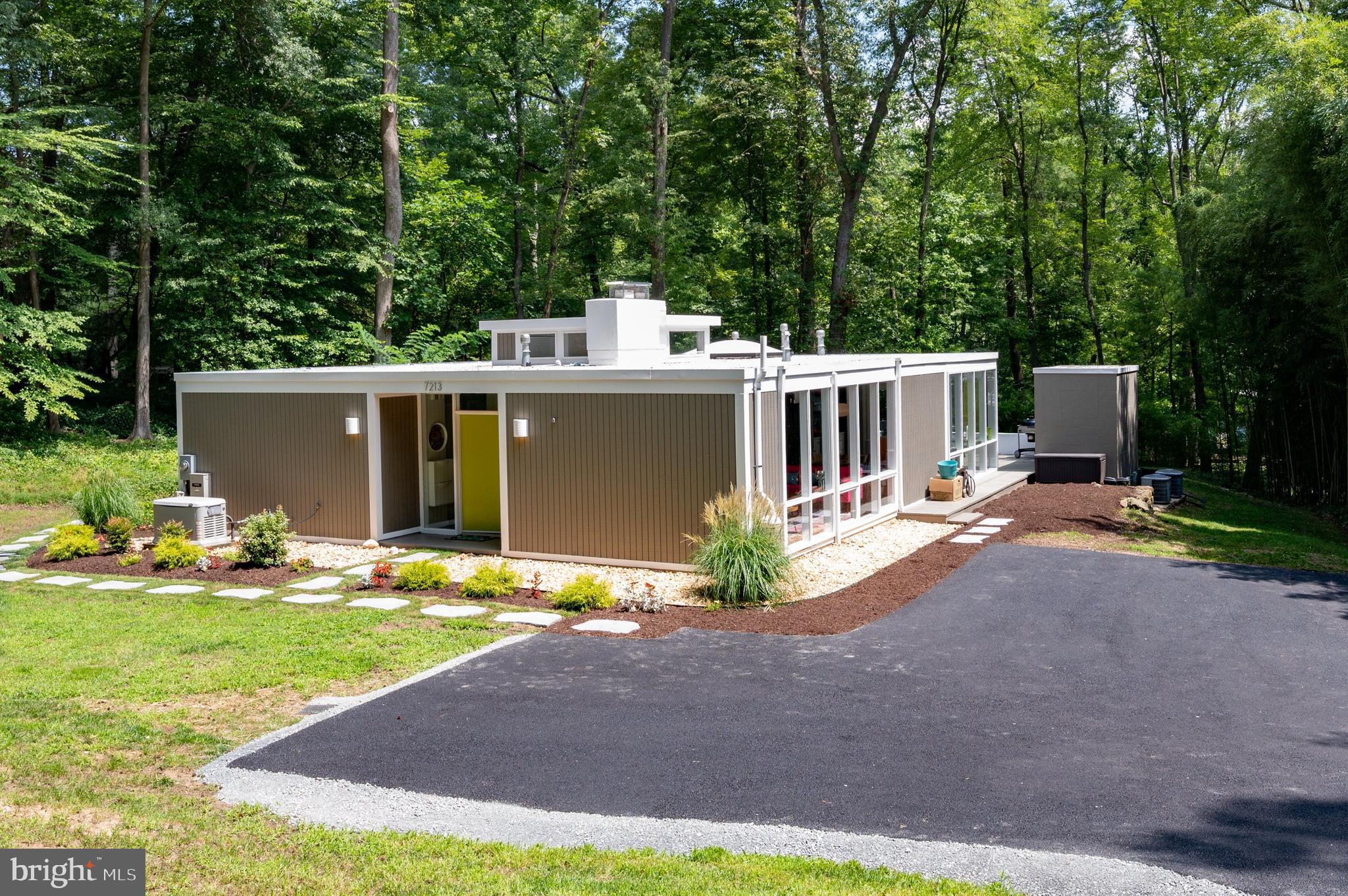 7213 Beechwood Road Alexandria, VA 22307 - Photo 38 of 48 Gallery Image 38