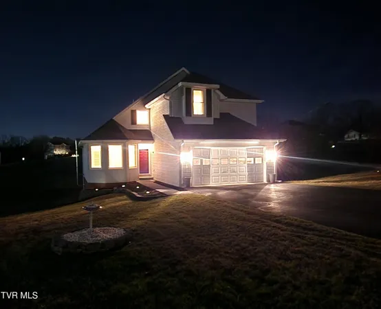 $375,000 | 15512 Woodstone Circle, Bristol, VA 24202