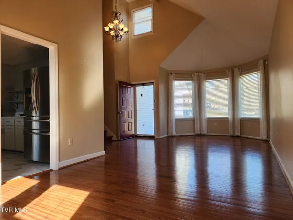 $359,000 | 15512 Woodstone Circle, Bristol, VA 24202
