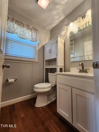 $359,000 | 15512 Woodstone Circle, Bristol, VA 24202
