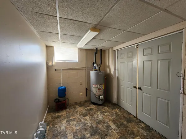 $359,000 | 15512 Woodstone Circle, Bristol, VA 24202