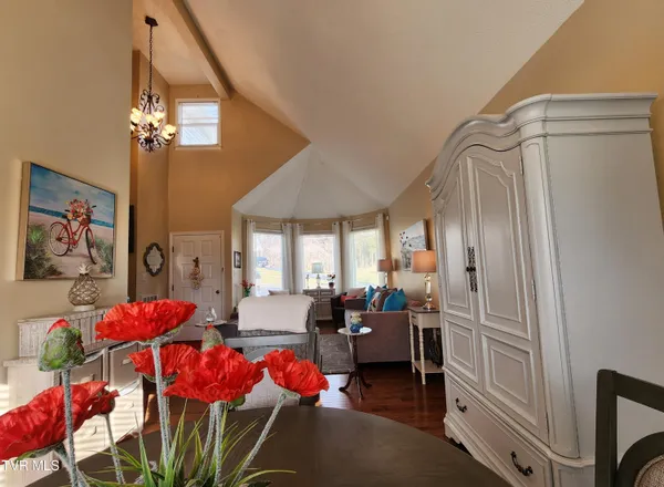 $359,000 | 15512 Woodstone Circle, Bristol, VA 24202