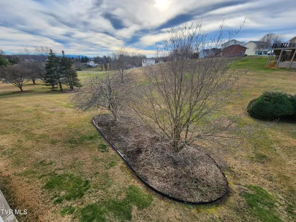 $359,000 | 15512 Woodstone Circle, Bristol, VA 24202