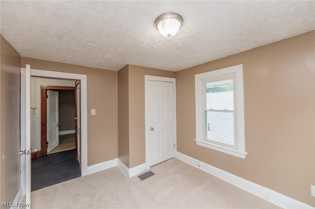 1007 Chalker Street Akron, OH 44310 - Photo 24 of 30 Gallery Image 24