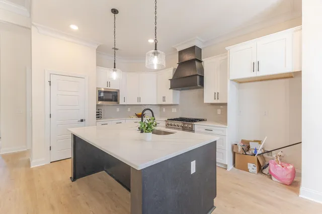 $577,900 | 1009 Ferndown Court, Aiken, SC 29803