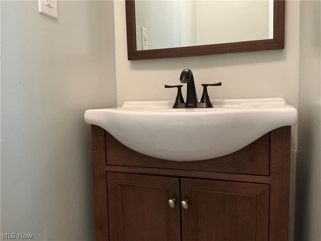 3653 Brainard Road Woodmere, OH 44122 - Photo 27 of 35 Gallery Image 27