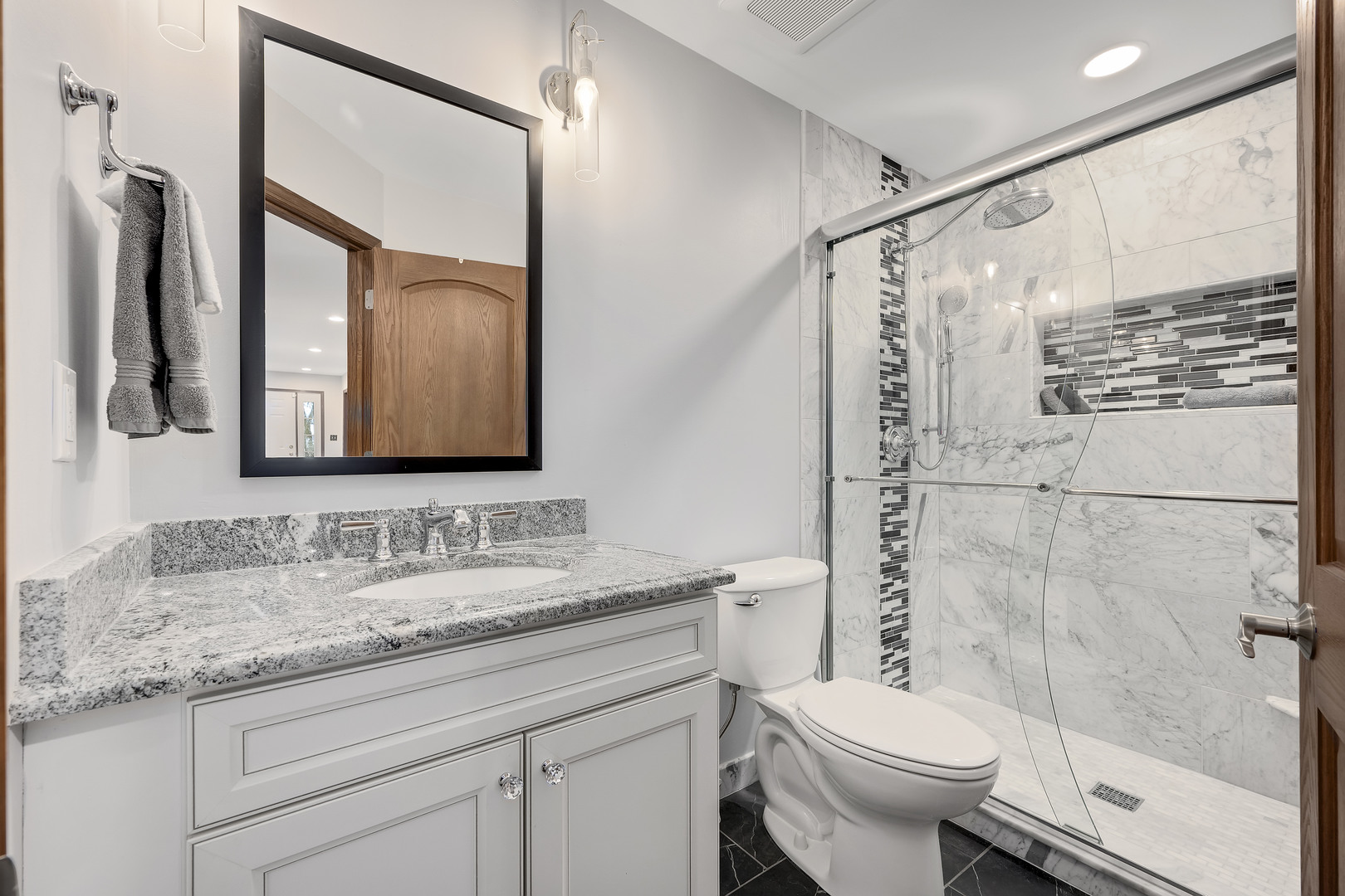 623 Coneflower Court Romeoville, IL 60446 - Photo 13 of 27 Gallery Image 13