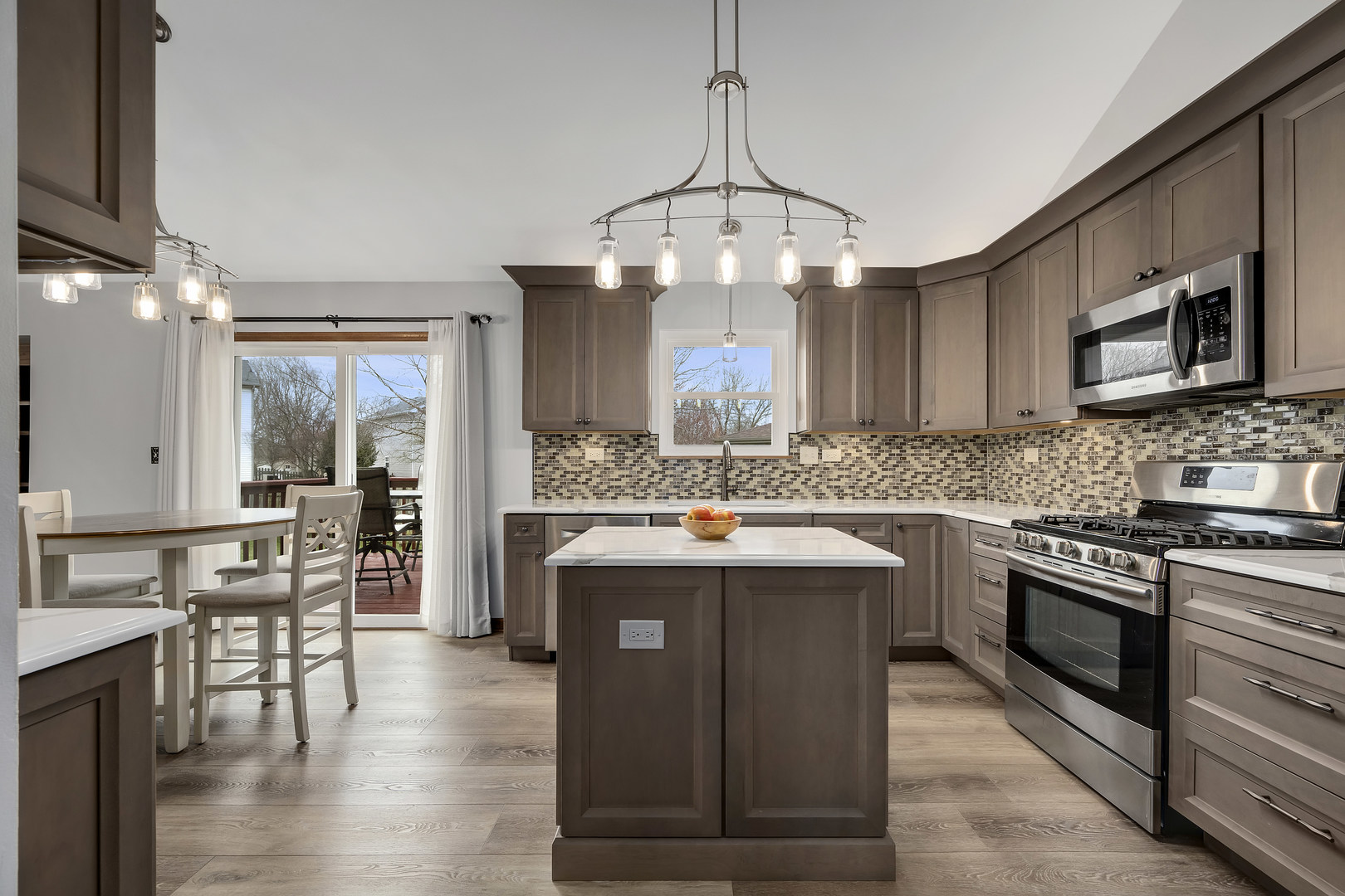 623 Coneflower Court Romeoville, IL 60446 - Photo 2 of 27 Gallery Image 2