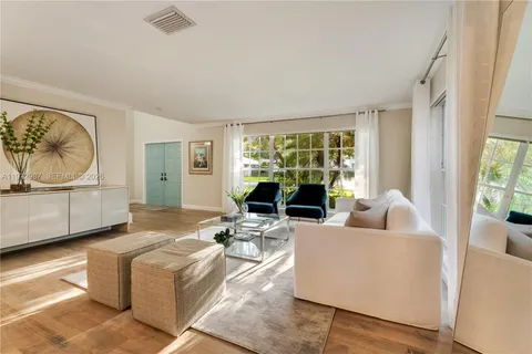 $1,775,000 | 16085 Southwest 84th Place, Palmetto Bay, FL 33157