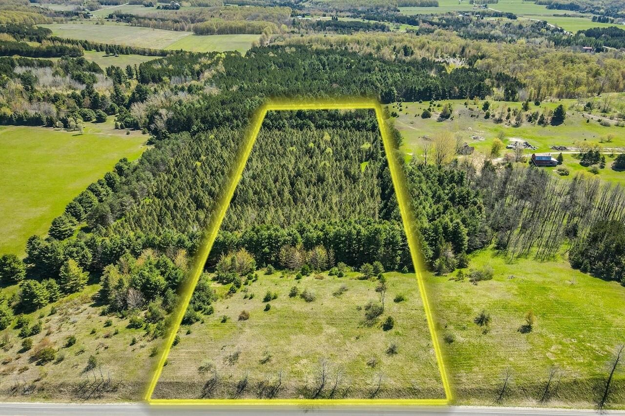 S South Good Harbor Trail Cedar, MI 49621 - Photo 3 of 13 Gallery Image 3