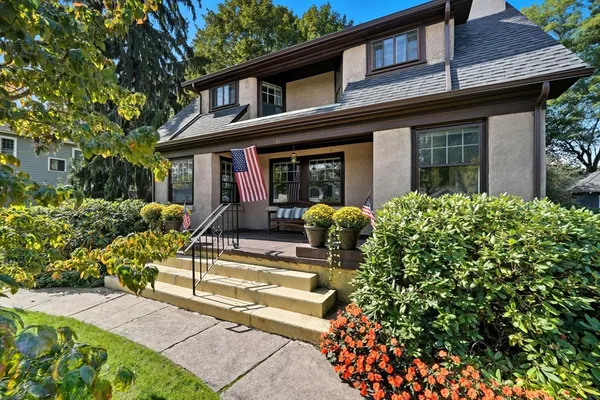 $464,500 | 31 Wellesley Road, Holyoke, MA 01040