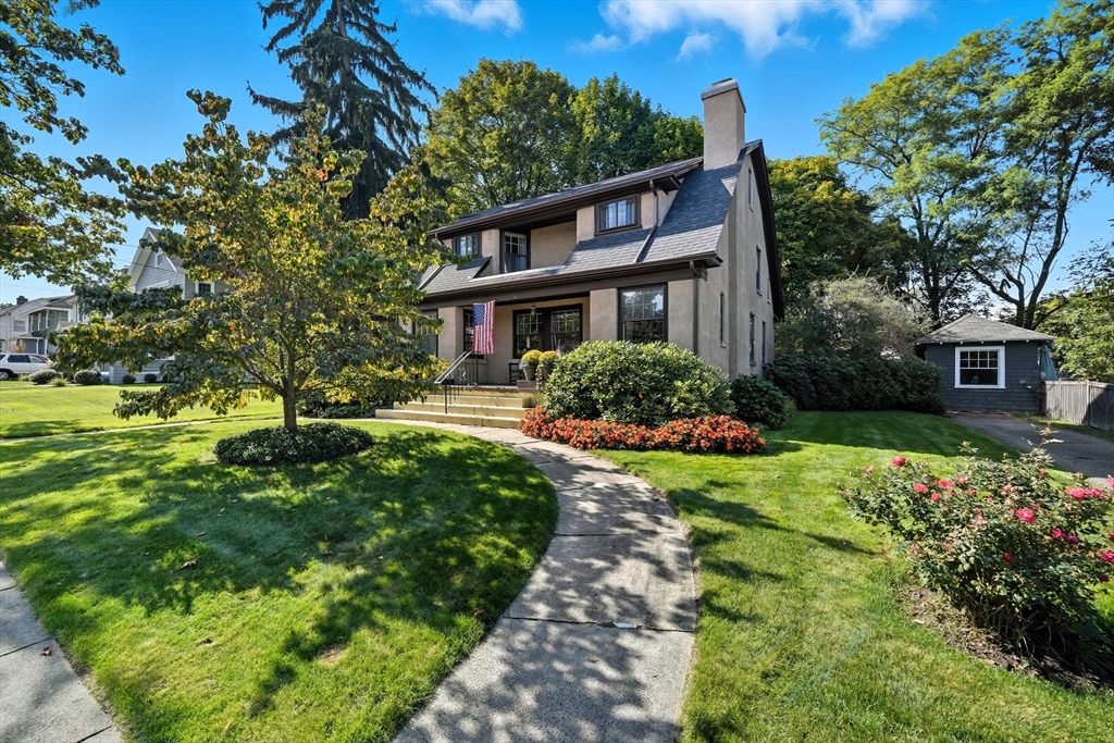 31 Wellesley Road Holyoke, MA 01040 - Photo 32 of 36