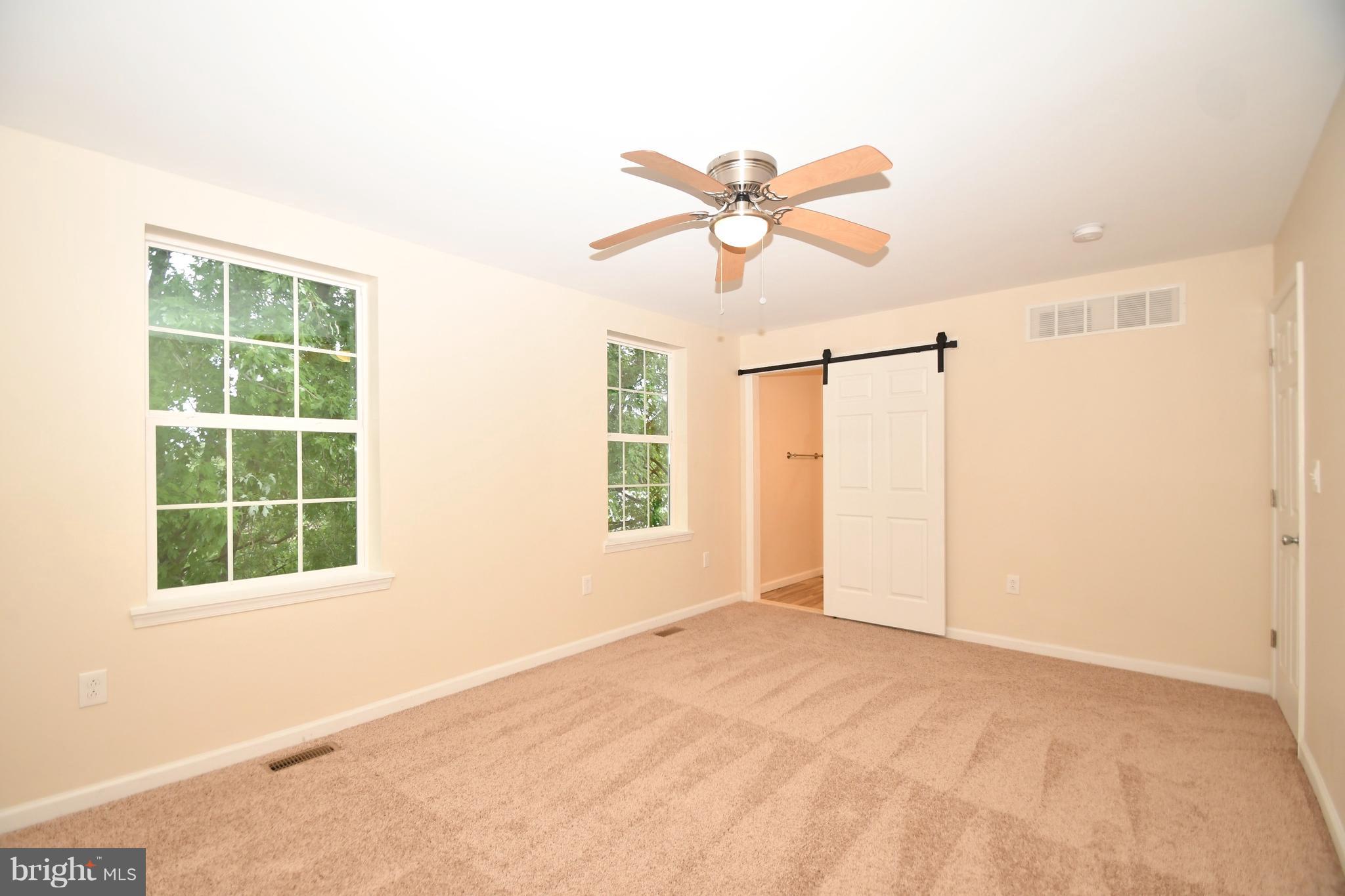 3113 Baybriar Road Baltimore, MD 21222 - Photo 14 of 33