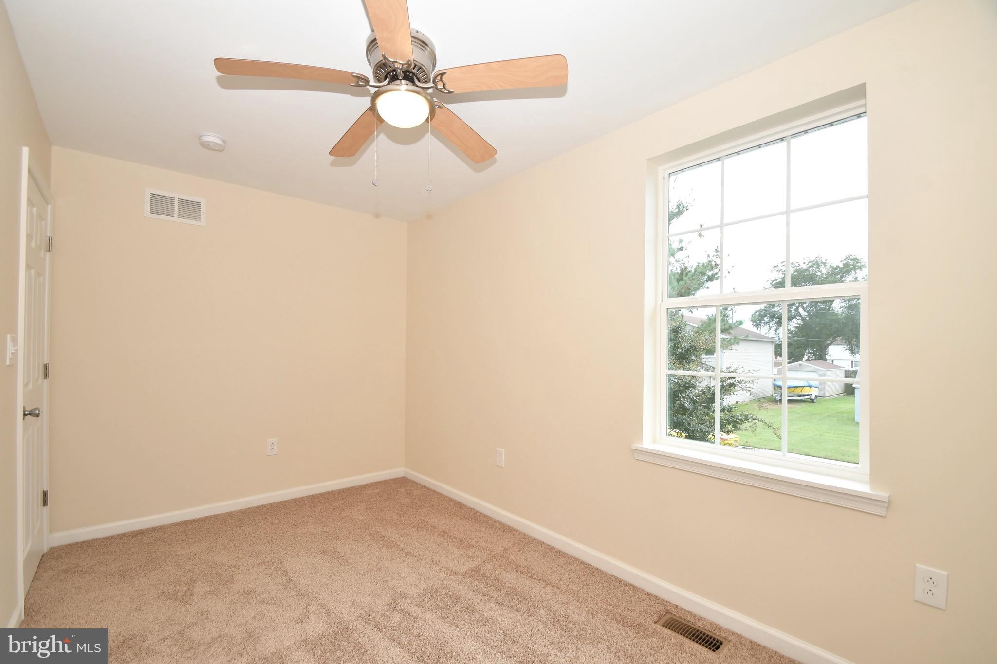 3113 Baybriar Road Baltimore, MD 21222 - Photo 22 of 33