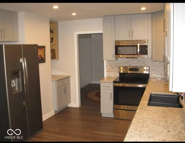 $234,980 | 376 Aspen Drive, Carmel, IN 46032