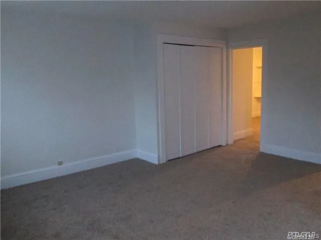 $999,000 | 5 Elm Street, Unit A & B, Greenvale, NY 11548