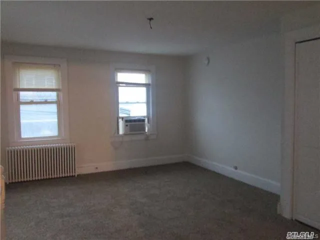 $999,000 | 5 Elm Street, Unit A & B, Greenvale, NY 11548