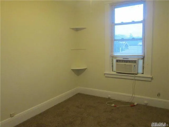 $999,000 | 5 Elm Street, Unit A & B, Greenvale, NY 11548