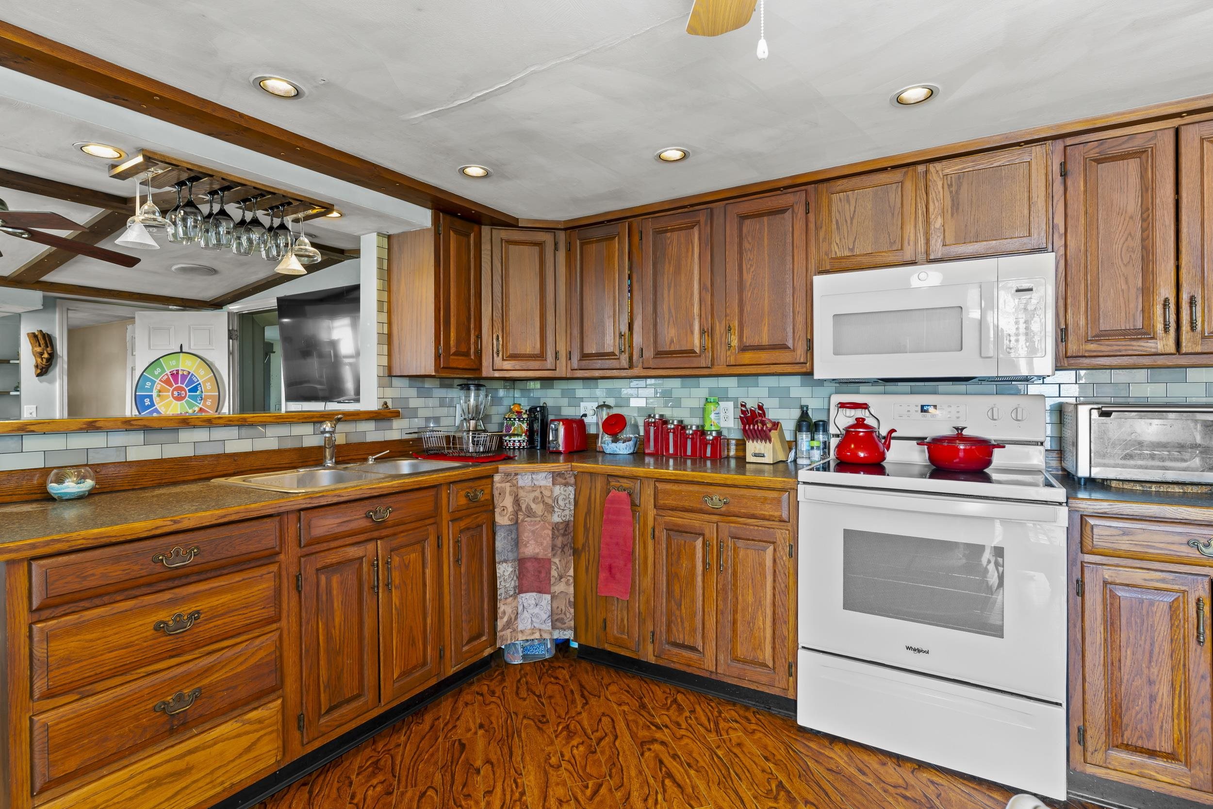53 Hilton Avenue Exeter, NH 03833 - Photo 28 of 34