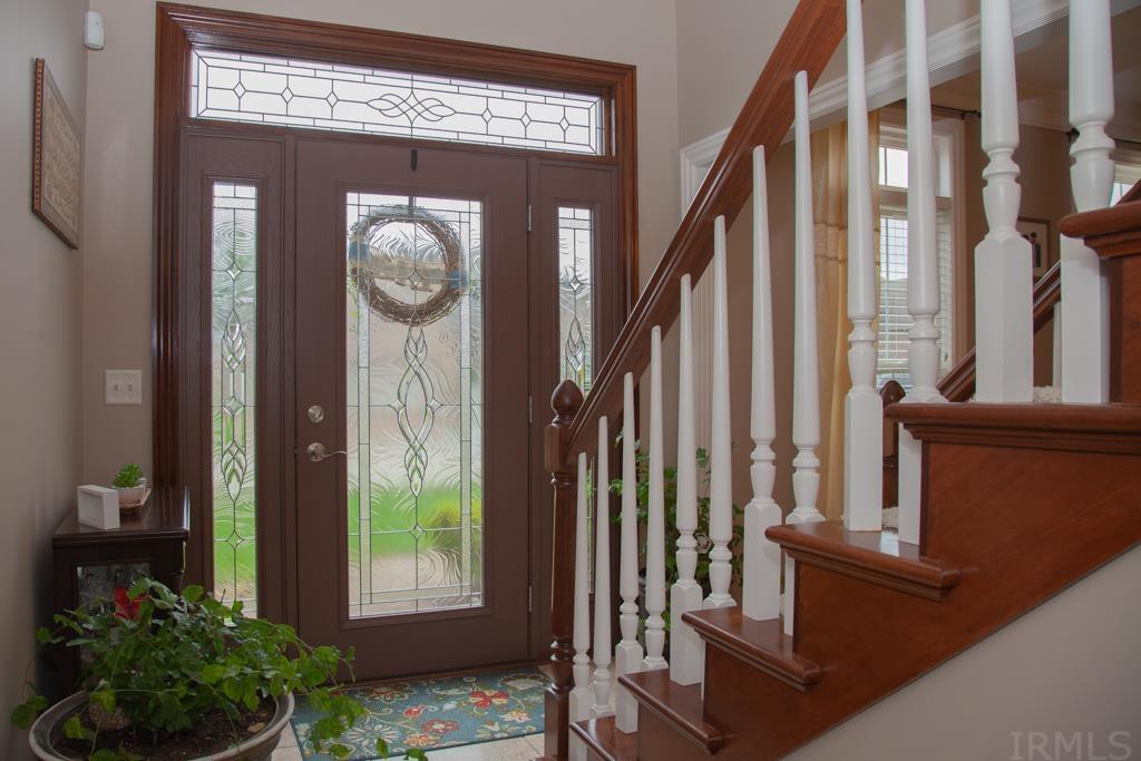 4328 Huntington Ridge Circle Newburgh, IN 47630 - Photo 3 of 34 Gallery Image 3