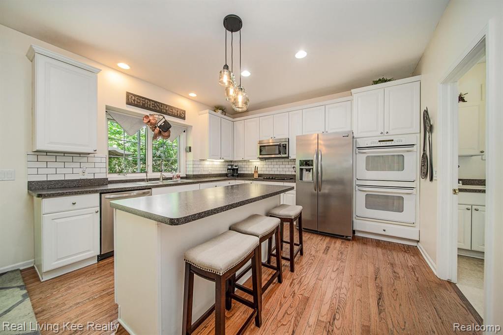 560 Bedlington Drive Rochester Hills, MI 48307 - Photo 16 of 31