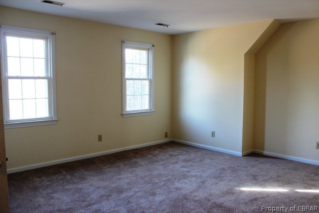 8267 Little England Road Hayes, VA 23072 - Photo 12 of 17