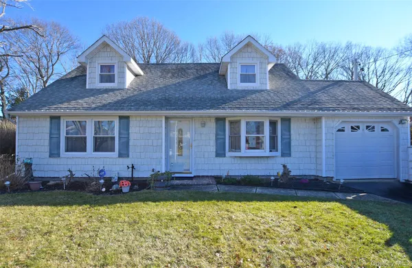 $559,000 | 359 Randall Road, Ridge, NY 11961