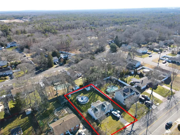 $559,000 | 359 Randall Road, Ridge, NY 11961