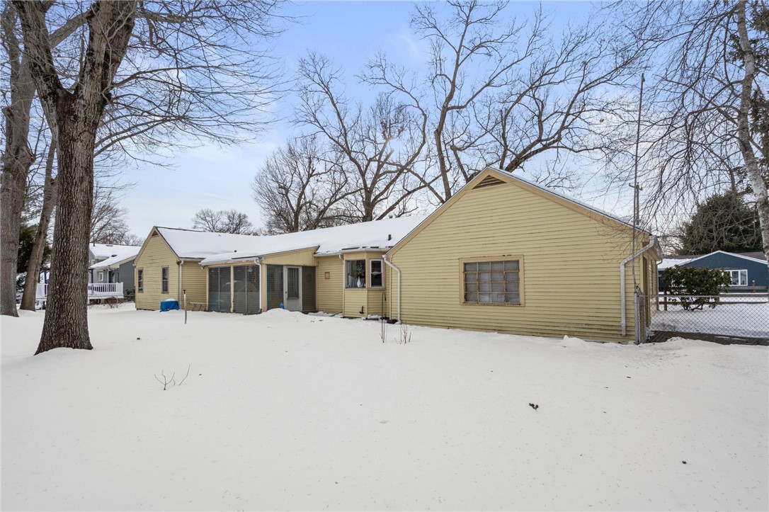 80 George Street Warwick, RI 02888 - Photo 38 of 40