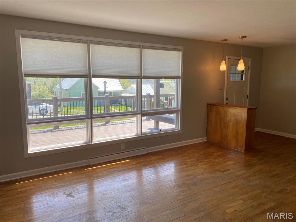 1629 Singleton Avenue Hannibal, MO 63401 - Photo 3 of 22