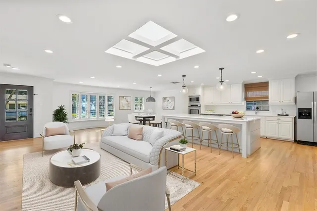 $749,000 | 7727 La Avenida Drive, Dallas, TX 75248