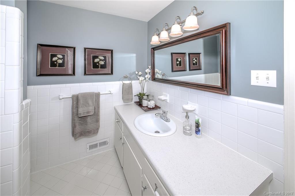 3410 Highview Road Charlotte, NC 28210 - Photo 17 of 24 Gallery Image 17