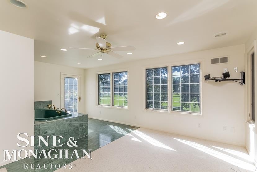 21 Hawthorne Road Grosse Pointe Shores, MI 48236 - Photo 48 of 80