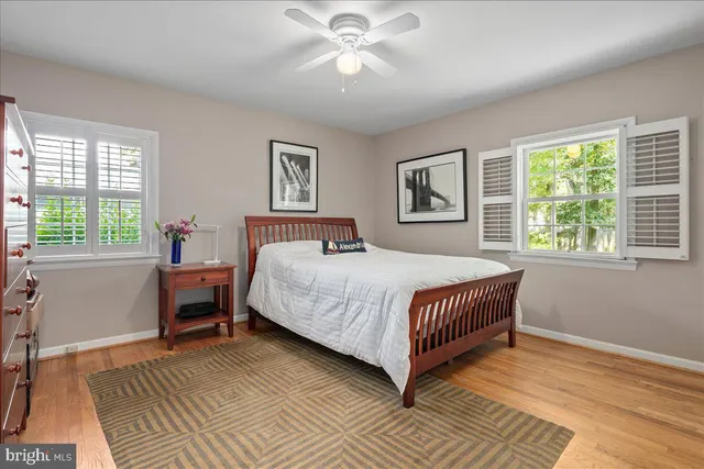 $949,000 | 4412 Tarpon Lane, Alexandria, VA 22309