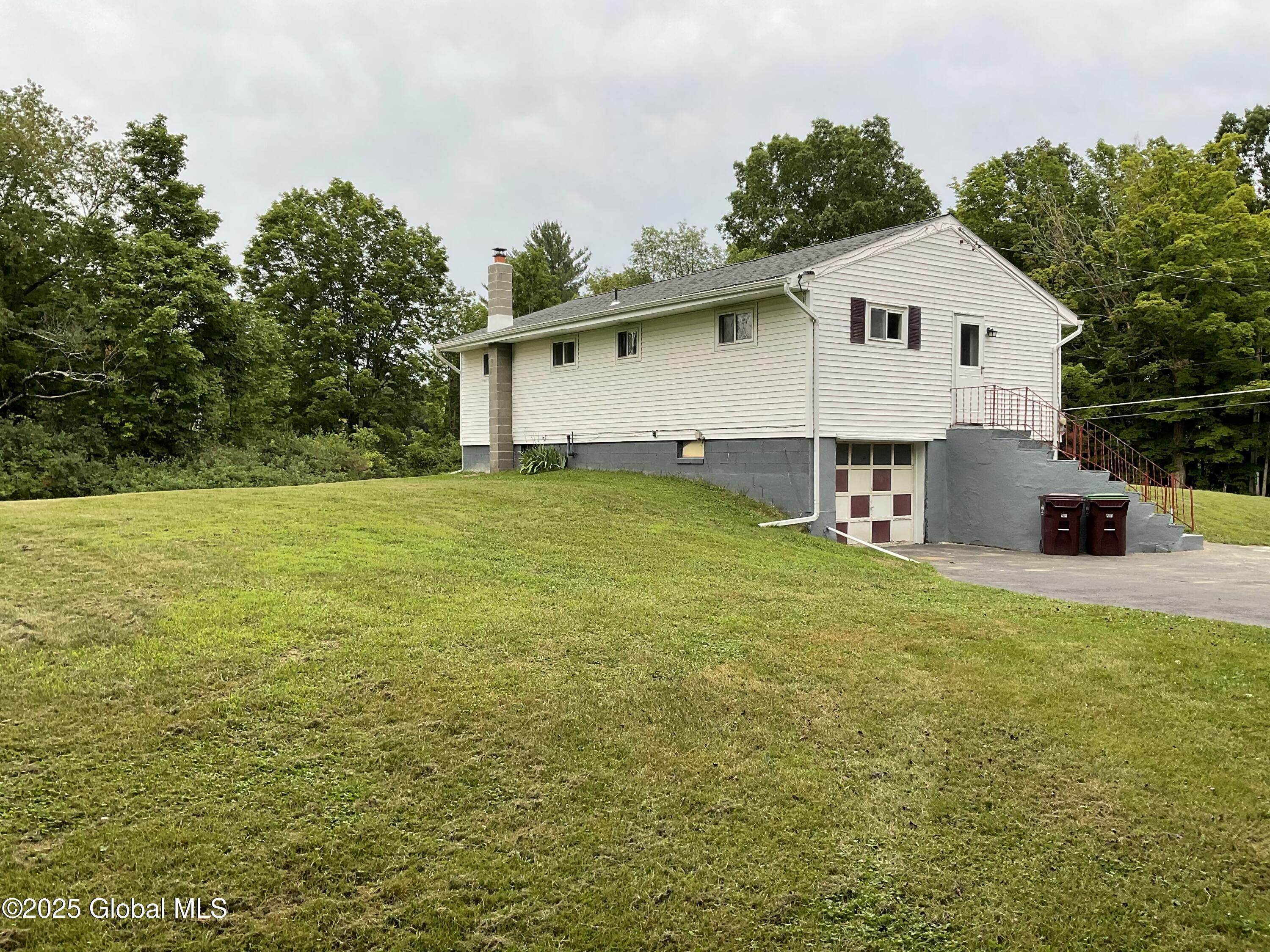 169 Phillips Road Pittstown, NY 12185 - Photo 3 of 23 4E3035F8-E1C2-4E1E-84A7-DBB1DC773D00