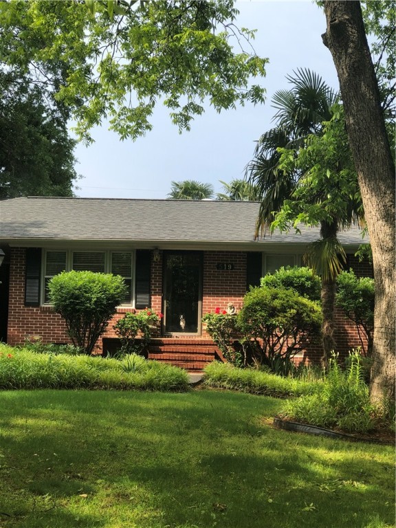 519 Fairmont Road Anderson, SC 29621 - Photo 3 of 26