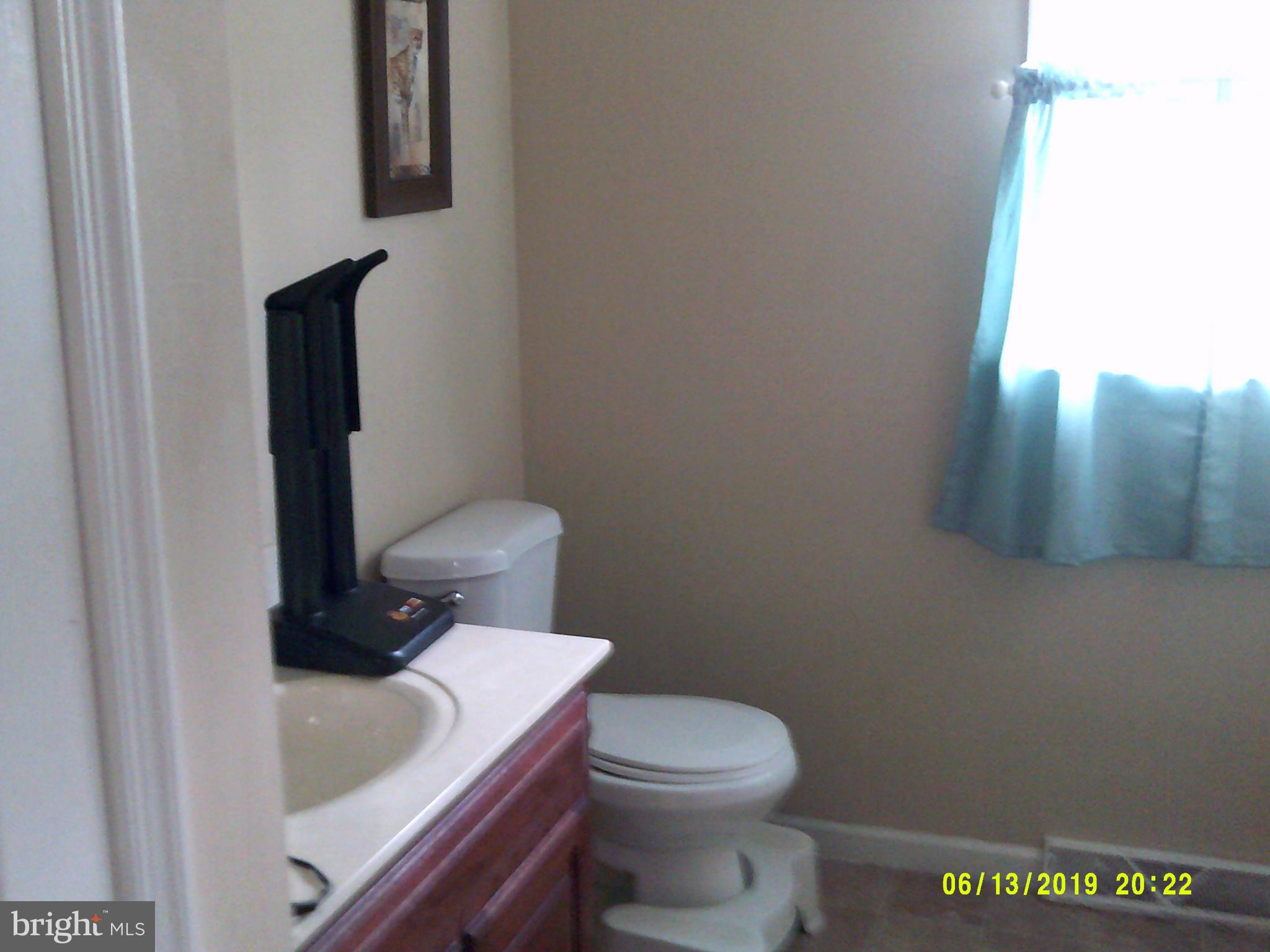 20 Country Club Road Coatesville, PA 19320 - Photo 5 of 9 Gallery Image 5